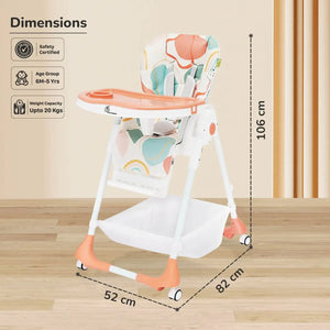 White and grey Marshmallow Lite baby high chair with 6 adjustable height levels, comfortable and secure for infant feeding, featuring a playful bear motif. www.usmile,toys