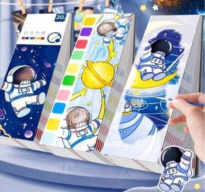 Set of two 2-in-1 watercolour doodling and magic water painting books for kids, one unicorn and one astronaut themed, each with a brush, perfect for art in www.usmile.toys
