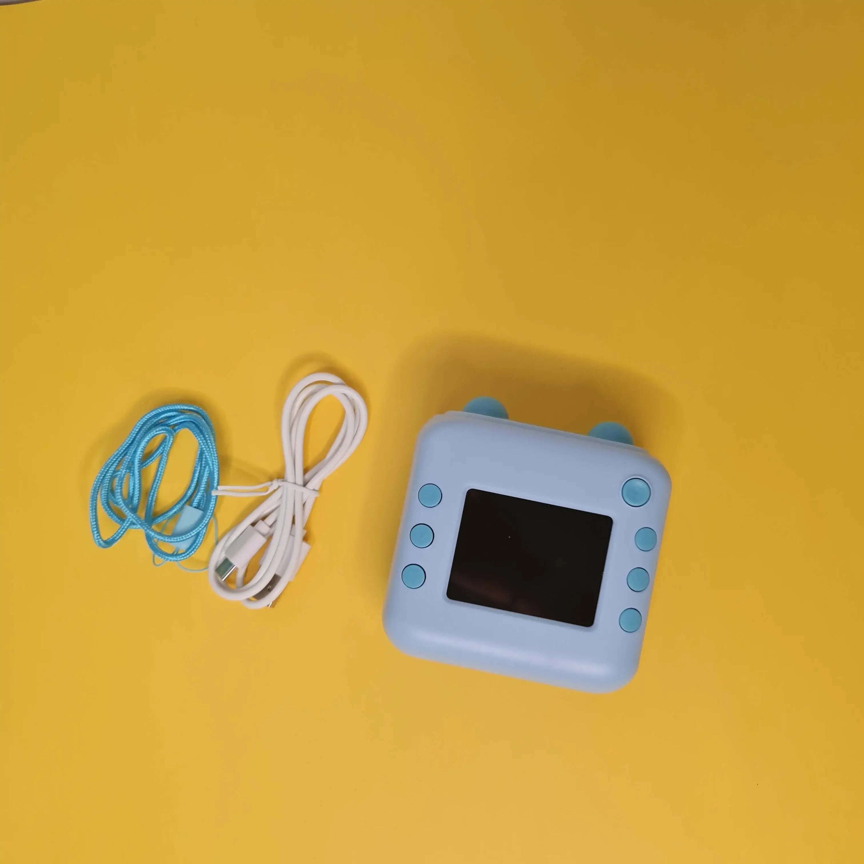 instant print camera - Usmile Toys Children's Digital Camera FS14, light blue toy camera and box. www.usmile.toys