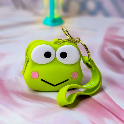 Durable silicone Tom character coin purse and keychain, a unique accessory for kids' bags or keys, combining style and utility. www.usmile.com