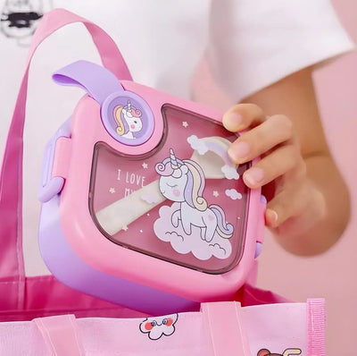 Space Theme Kids Lunch Box Single Compartment These stylish and durable lunch containers are ideal for school, office, and travel use. Available at www.usmile.toys, your trusted online store for toys, kids stationery, return gifts, baby products, and essentials. Enhance your lunchtime experience with our leakproof, multi-compartment bento boxes designed for easy packing and freshness retention