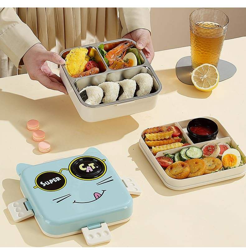 Super cat school lunch box These stylish and durable lunch containers are ideal for school, office, and travel use. Available at www.usmile.toys, your trusted online store for toys, kids stationery, return gifts, baby products, and essentials. Enhance your lunchtime experience with our leakproof, multi-compartment bento boxes designed for easy packing and freshness retention