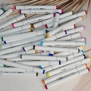 Clear plastic case containing a 48-piece ArtKra Color Highlighter Marker Pen set by Usmile Toys, with double-head, water-based markers." www.usmile.toys