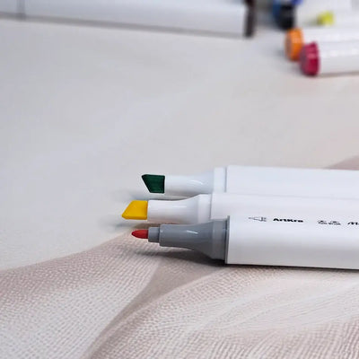Front view of the Usmile Toys 'ArtKra Marker' 48-piece set, showcasing numerous colorful marker pens neatly arranged in a portable clear case with a handle."