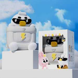 Shop these adorable and practical kids' travel bags and picnic accessories at Usmile Toys www.usmile.toys.
