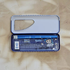 Fancy kids' pencil case with built-in multiplication table – fun and functional school accessory www.usmile.toys
