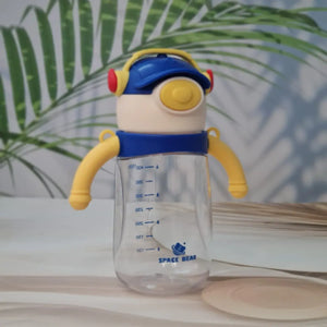 Set of three Space Bear plastic water bottles for kids in blue, red, and pink, each with a straw, handle, and unique bear-themed cap resembling headphones. Ideal sippy cups for toddlers and school children on usmile.toys. www.usmile.toys