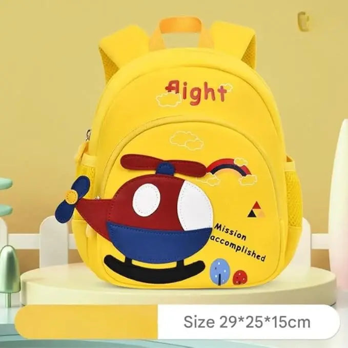 
Front view of a Usmile Toys kids' backpack, showcasing a vibrant yellow color with a 'Flight' graphic and a detailed helicopter appliqué, ideal for preschoolers." www.usmile.toys
