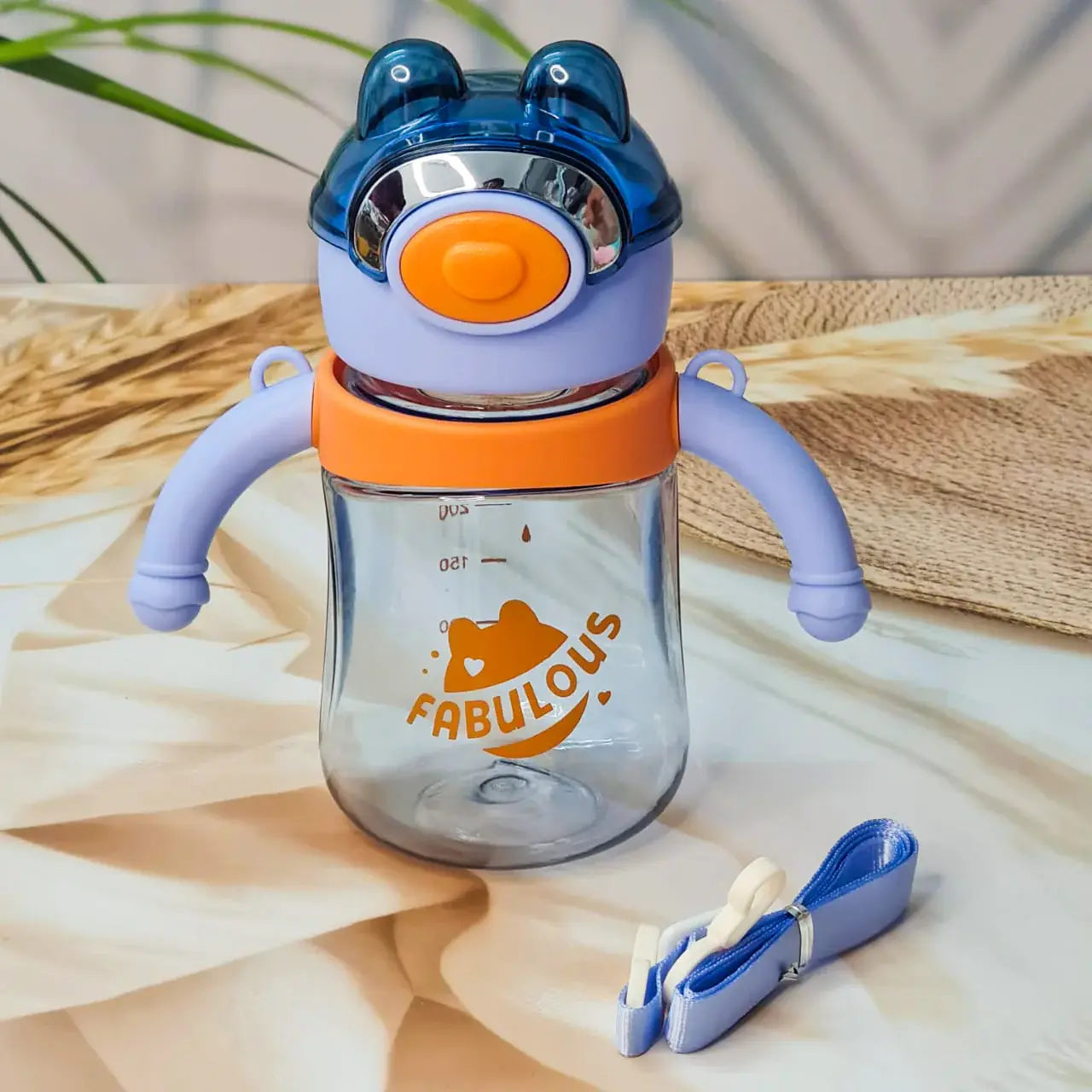 Three plastic water bottles designed with bear motifs, each with a carrying strap and handles in various colors. www.usmile.toys 